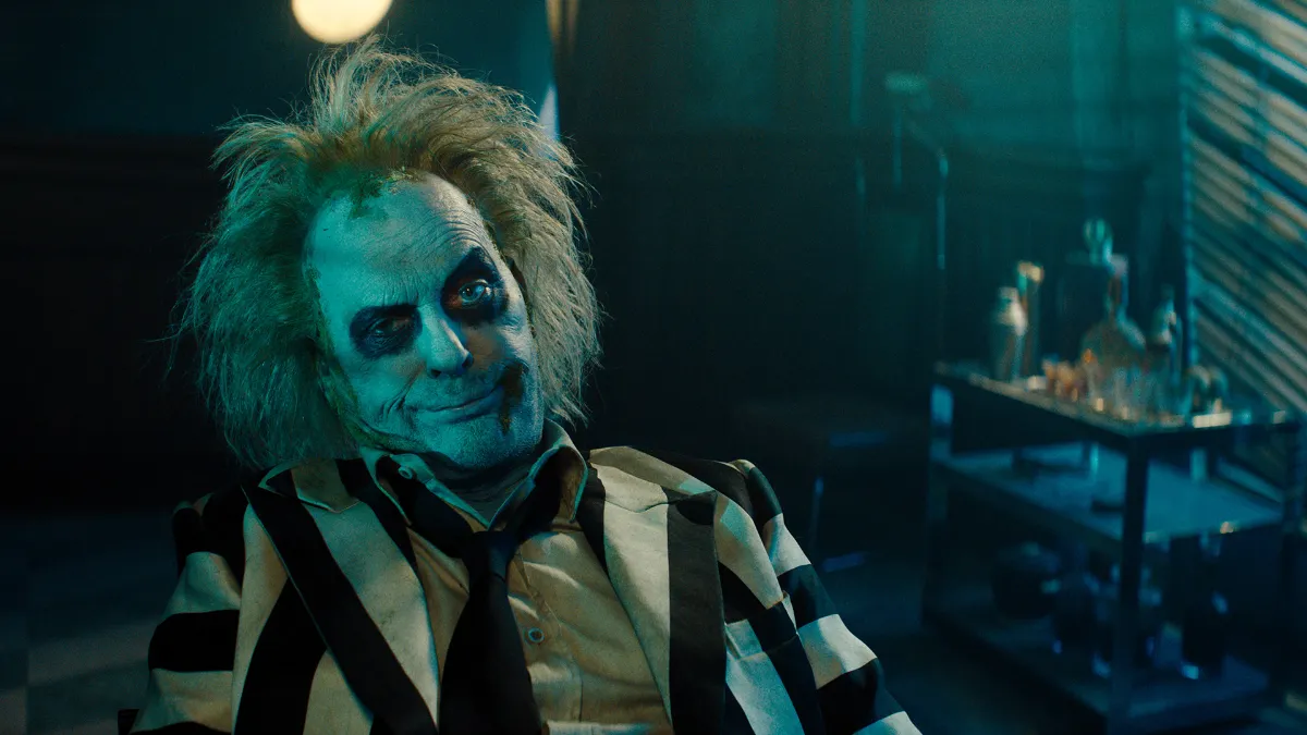 نقد و بررسی فیلم beetlejuice beetlejuice